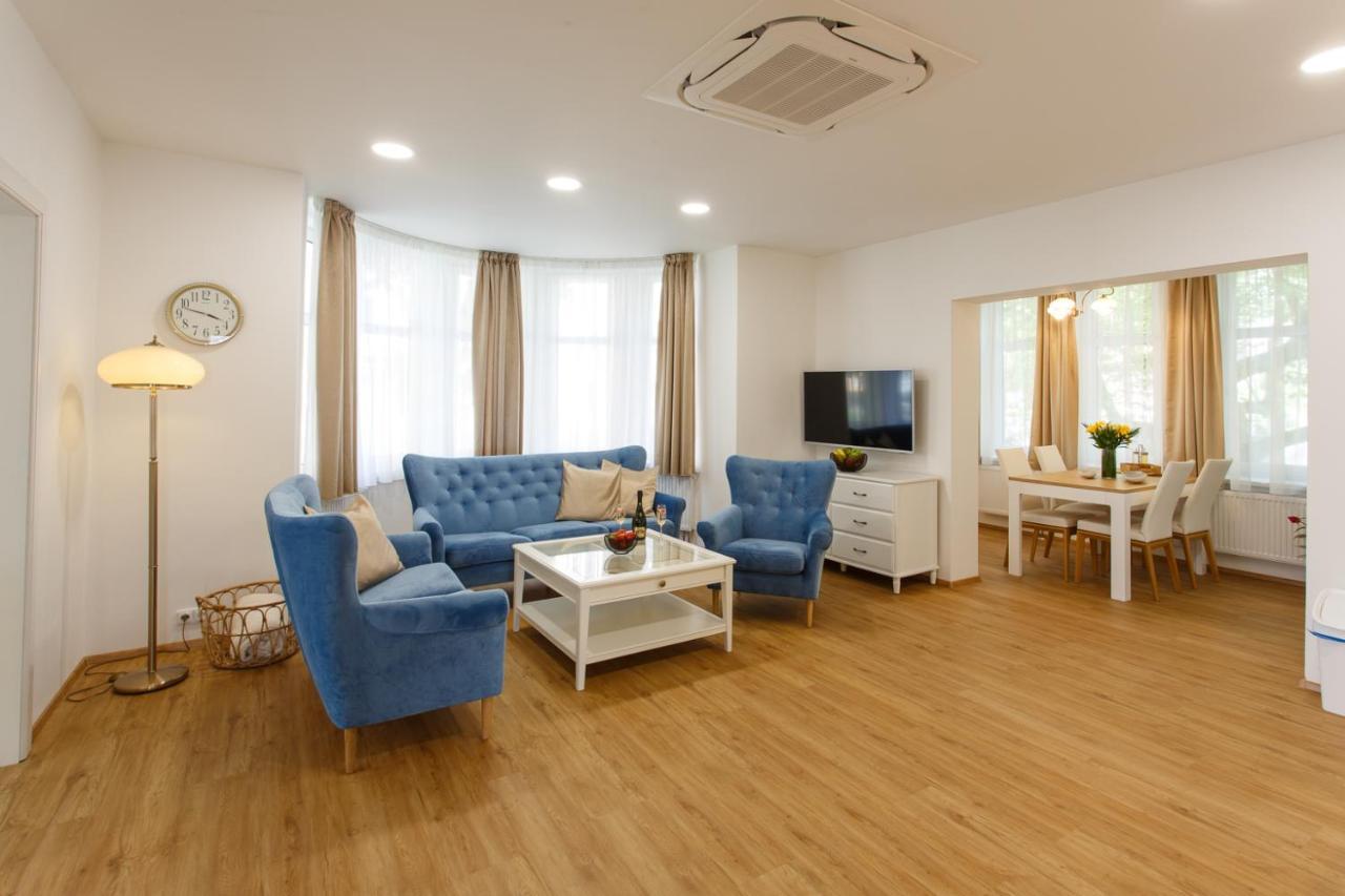 Apartments Villa Whitehouse Острава Екстер'єр фото