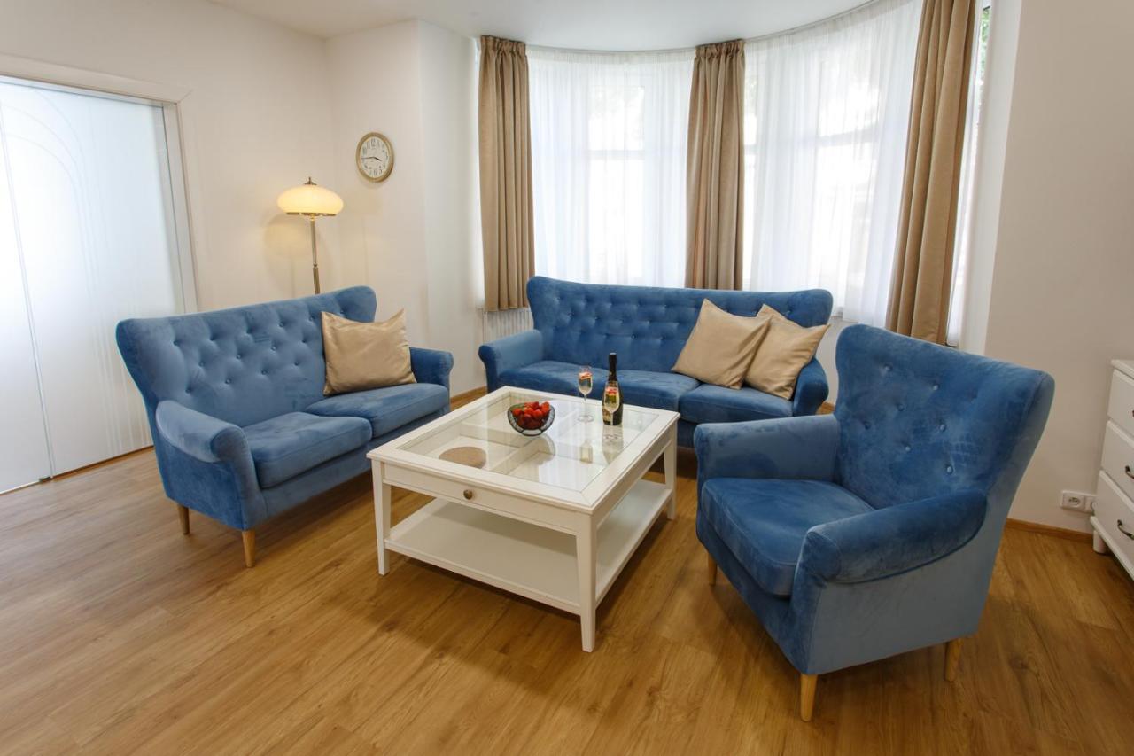 Apartments Villa Whitehouse Острава Екстер'єр фото